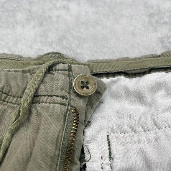 Vintage Nike Sportswear Cargo Shorts Mens Medium Green Distressed Drawstring - Picture 4 of 13